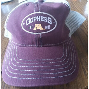 Minnesota Golden Gophers Maroon and Gold Men's Snapback Trucker Hat Cap